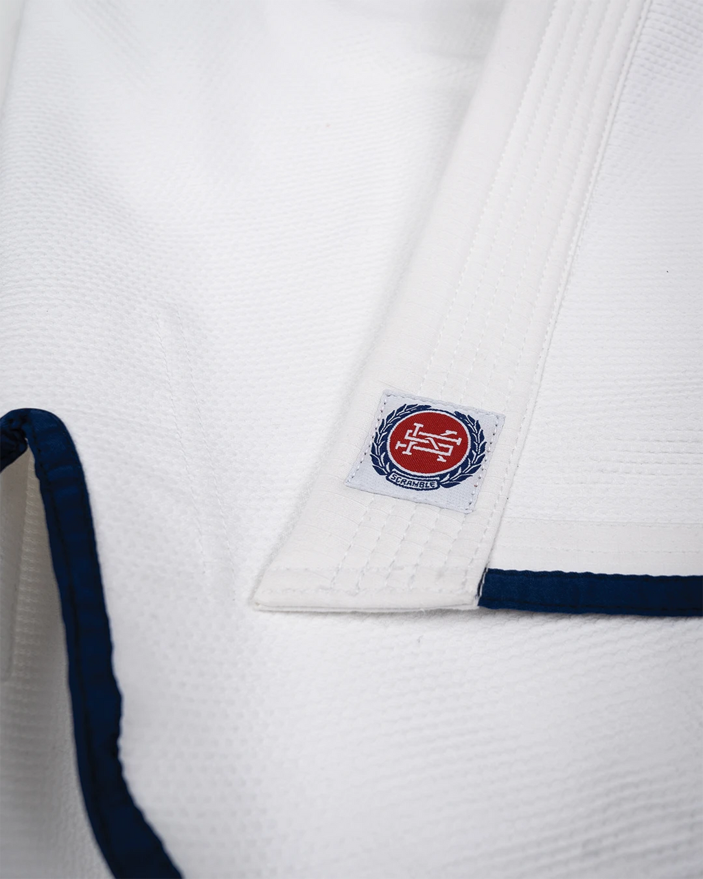 SCRAMBLE ATHLETE [White]