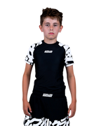 SCRAMBLE Baka Rashguard "KIDS" [Black]