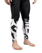 SCRAMBLE Baka Spats – Black