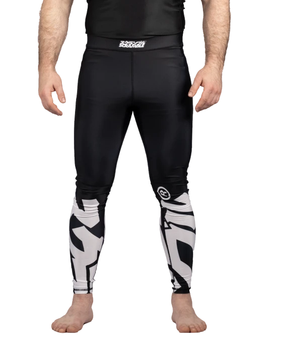 SCRAMBLE Baka Spats – Black
