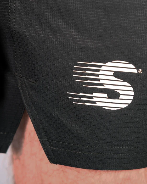 SCRAMBLE Hakata Training Shorts – Black