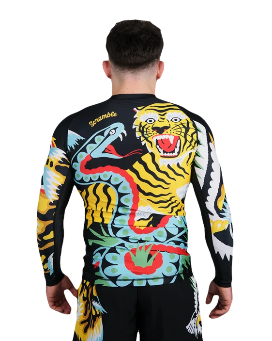 SCRAMBLE Sukajan Rashguard – Long Sleeve