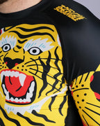 SCRAMBLE Sukajan Rashguard – Long Sleeve